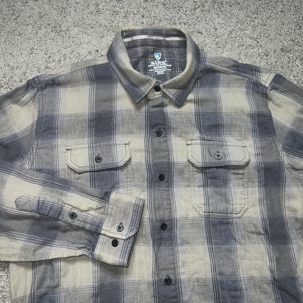 Kuhl Men Medium The Law Black Gray Plaid Flannel Long Sleeve Button Up Shirt